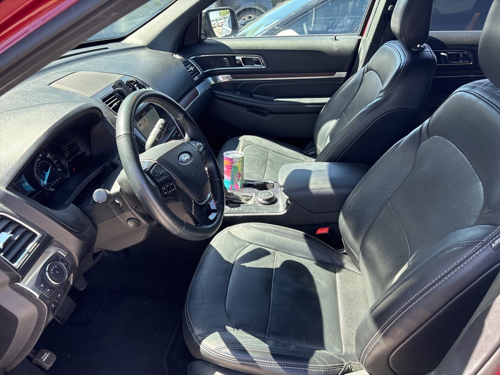 2019 Ford Explorer Limited photo 4