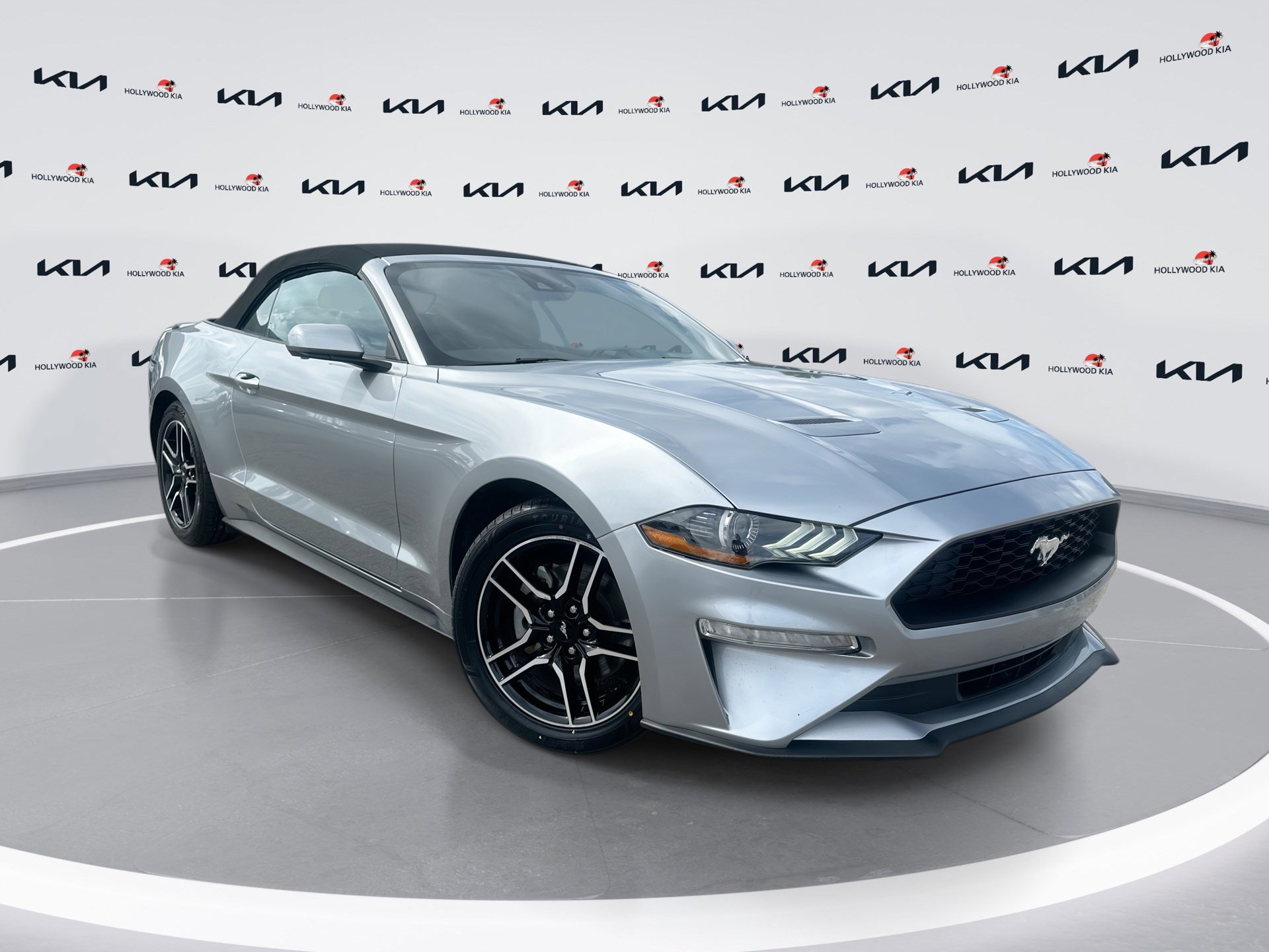 2023 Ford Mustang EcoBoost Premium's photo