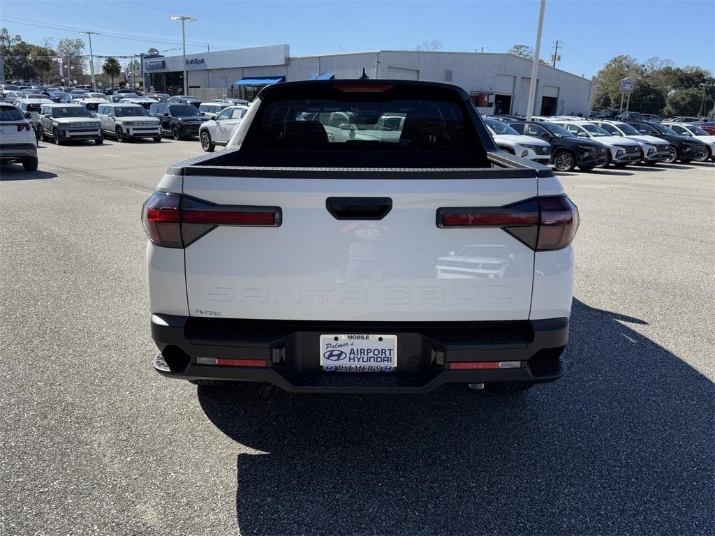 2025 Hyundai Santa Cruz SE photo 4