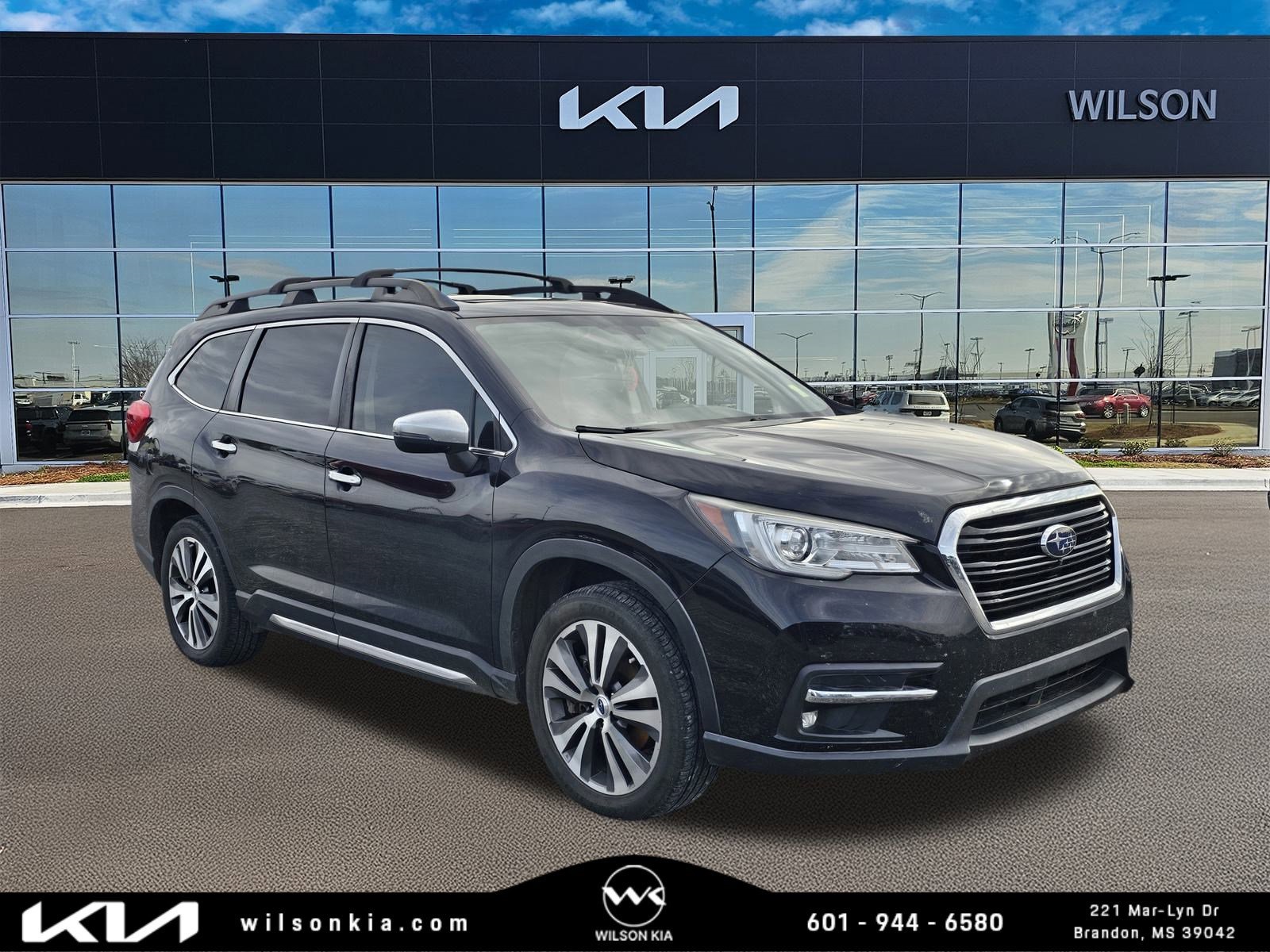 2019 Subaru Ascent Touring's photo