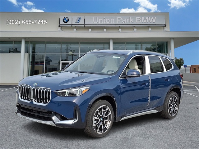 2026 BMW X1 28i's photo