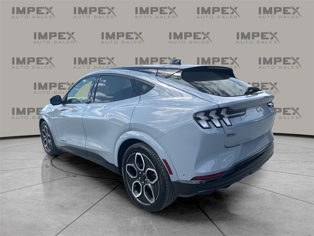 2024 Ford Mustang Mach-E GT photo 3