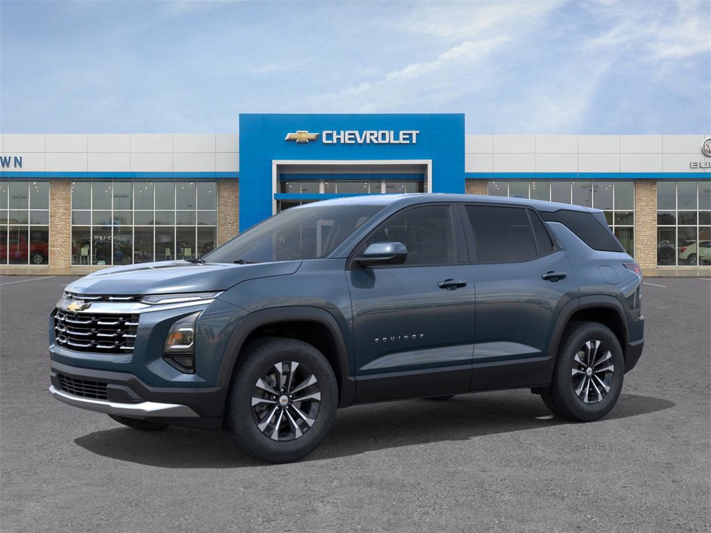2026 Chevrolet Equinox LT photo 2