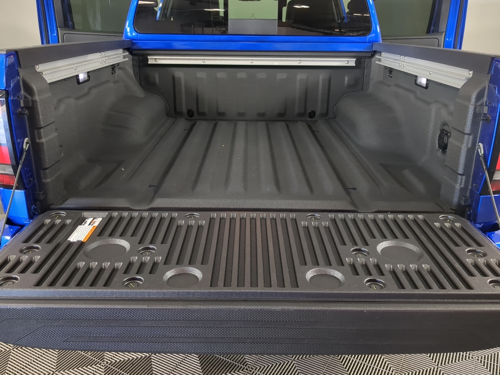 2025 Nissan Frontier PRO-4X photo 15
