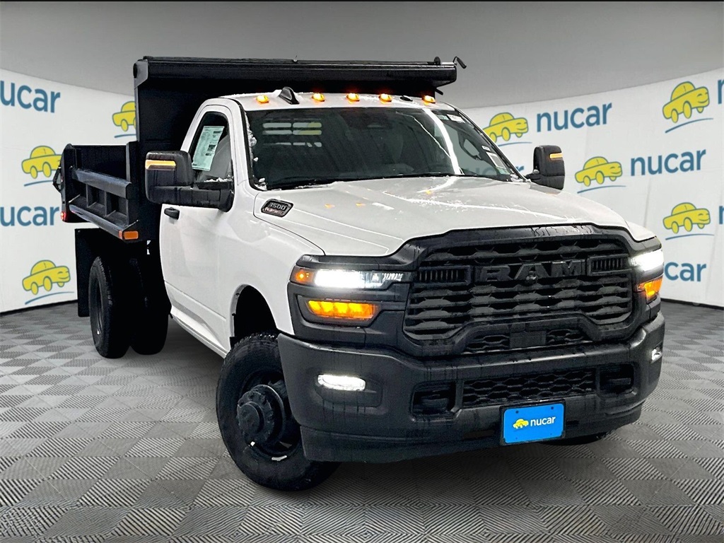 2026 RAM Ram 3500 Chassis Cab Tradesman's photo
