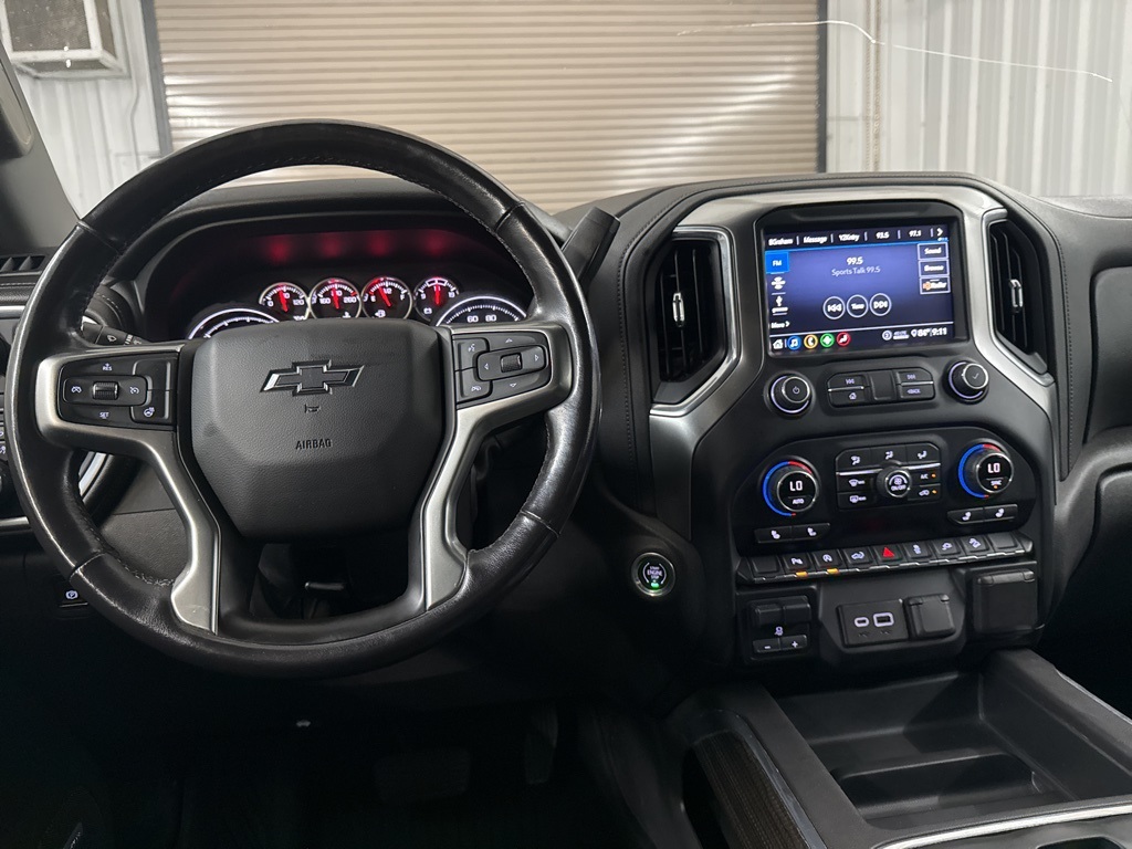 2020 Chevrolet Silverado 1500 RST photo 24