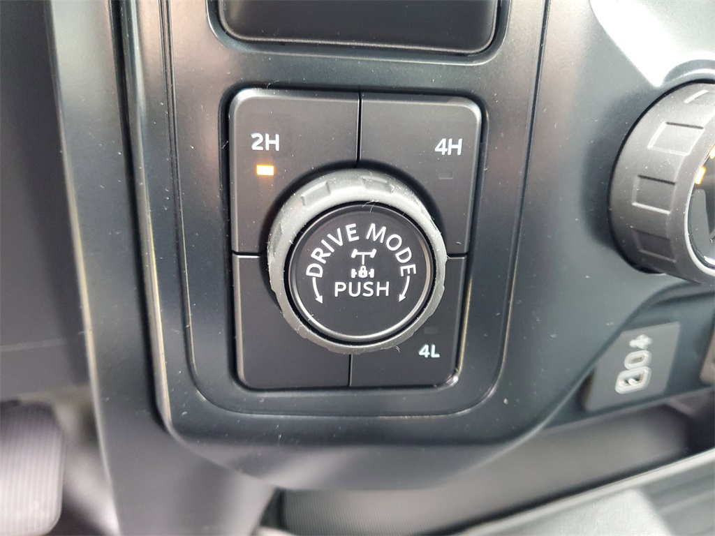 2025 Ford F-150 XL photo 21