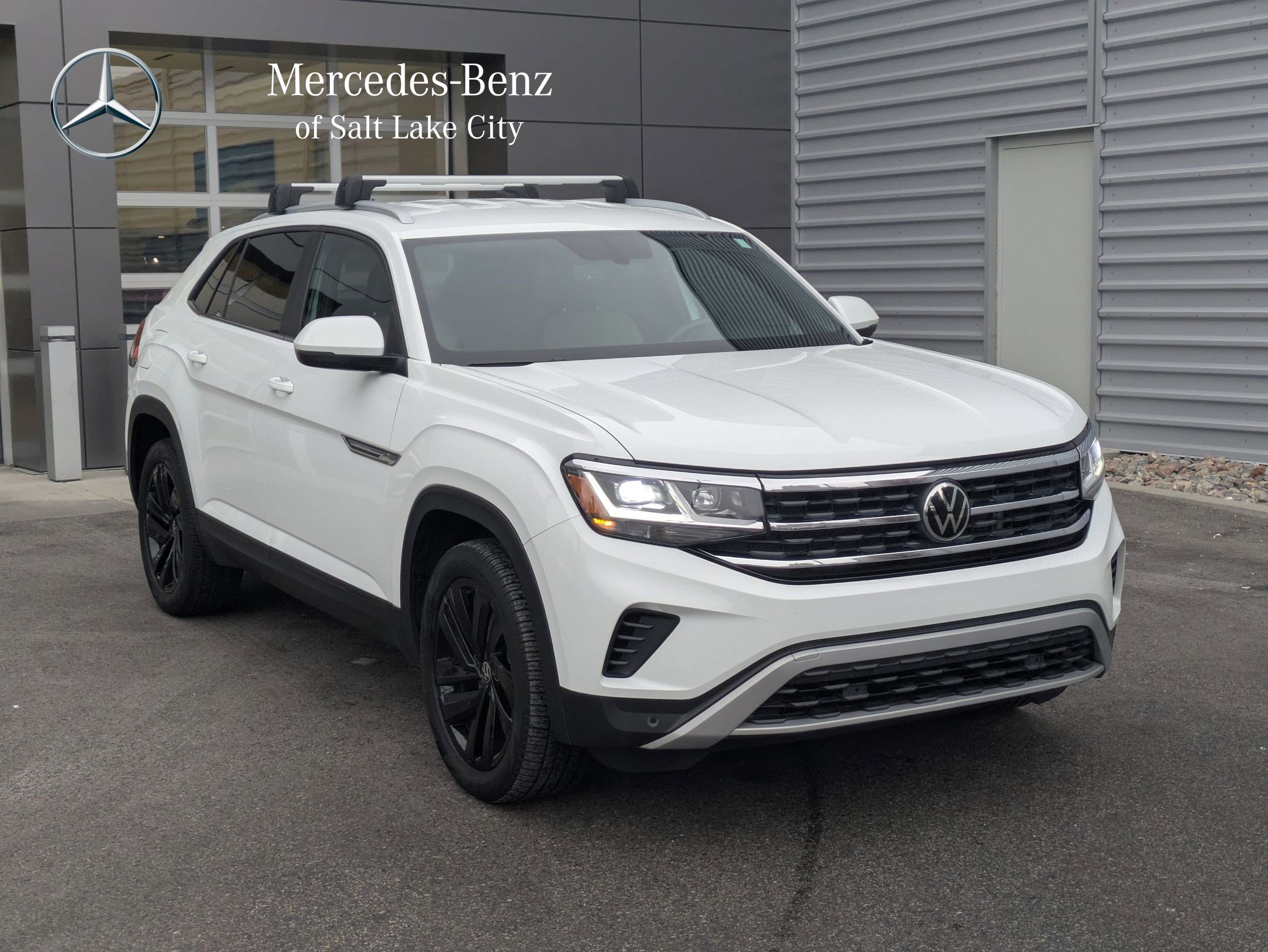 2022 Volkswagen Atlas Cross Sport SE w/Tech