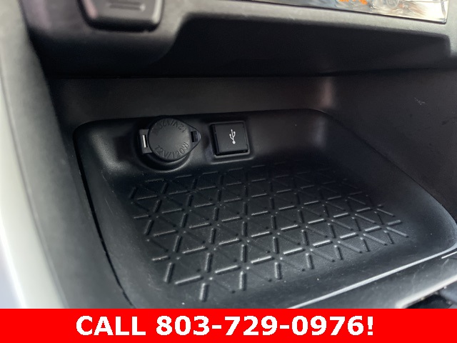 2022 Toyota RAV4 Hybrid LE photo 18