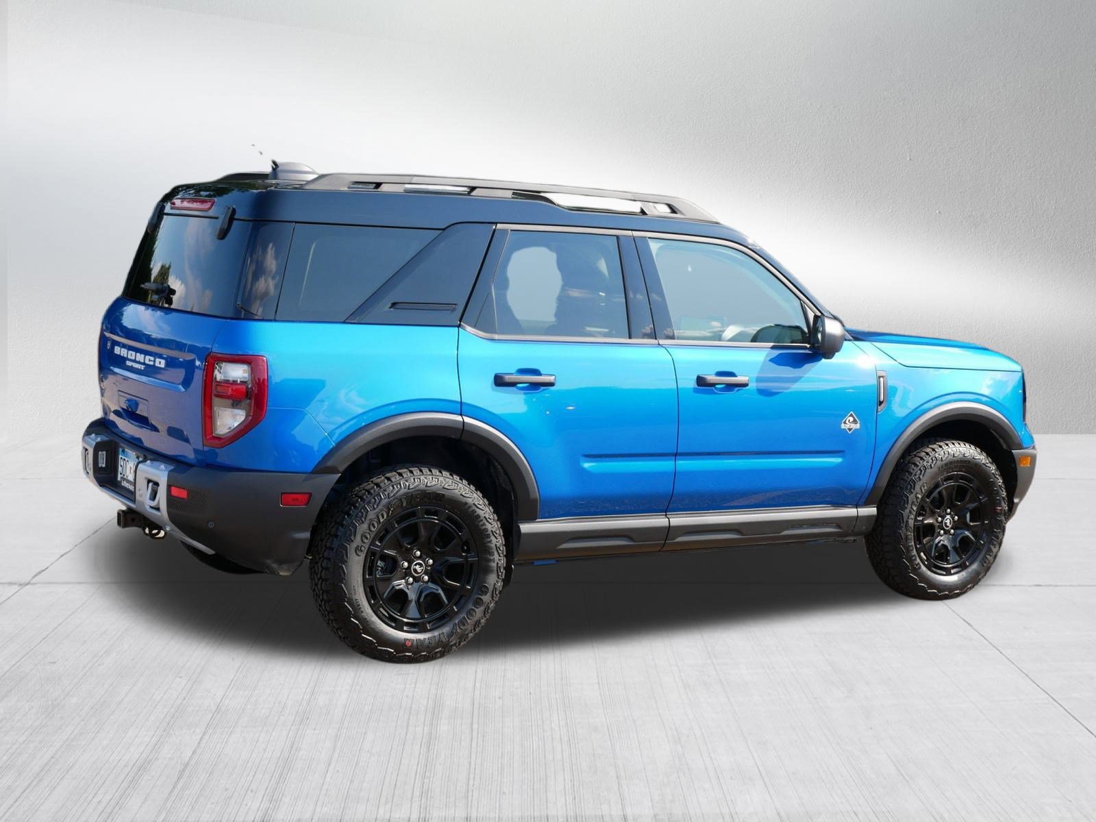 2025 Ford Bronco Sport Outer Banks photo 7