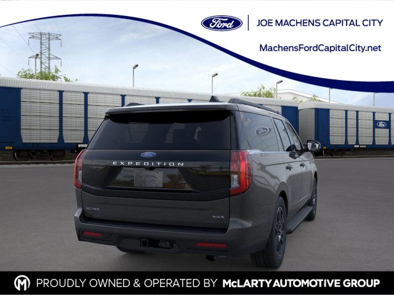 2025 Ford Expedition MAX photo 8