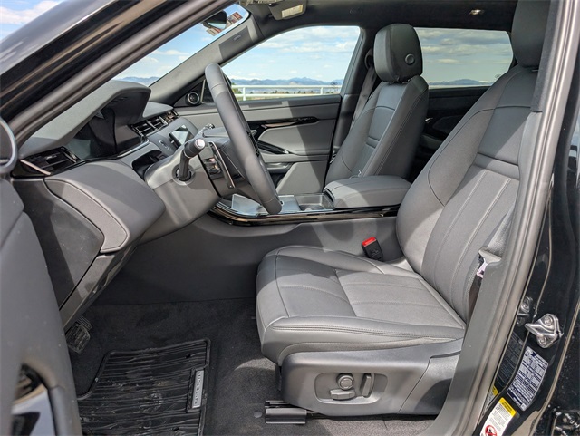 2026 Land Rover Range Rover Evoque S photo 6