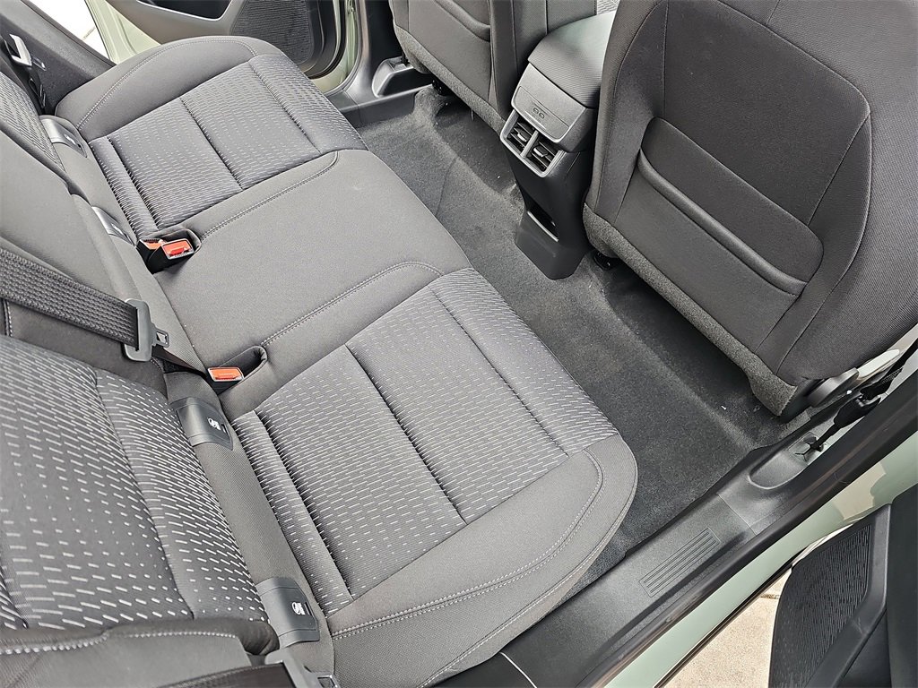 2026 Chevrolet Equinox LT photo 9