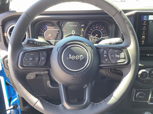 2025 Jeep Gladiator Sport photo 11