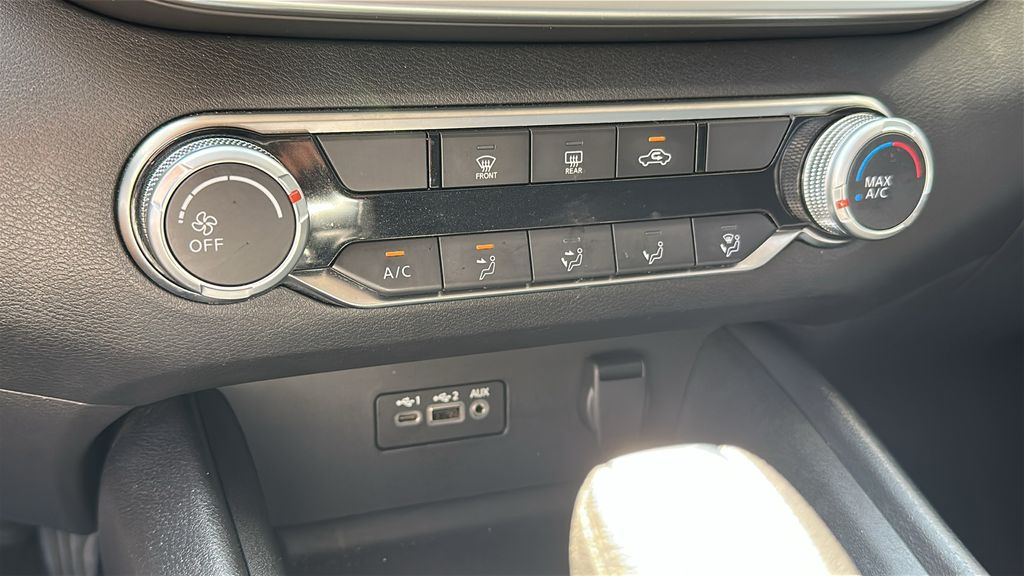 2022 Nissan Altima 2.5 SV photo 15