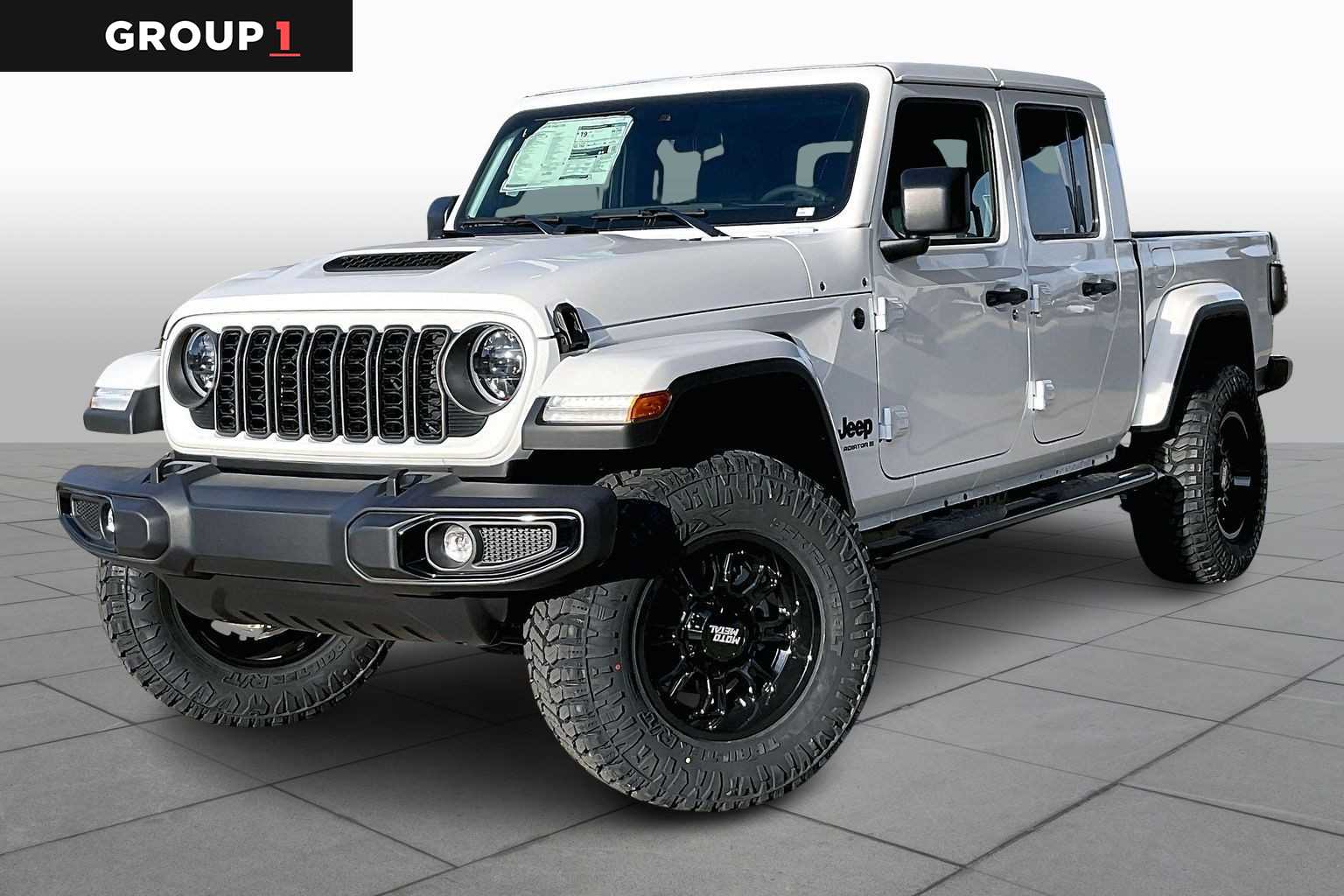 2025 Jeep Gladiator Sport S's photo