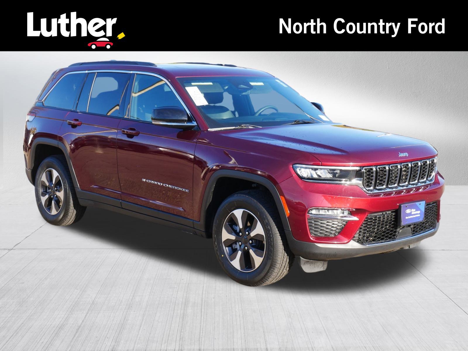 2024 Jeep Grand Cherokee 4xe's photo