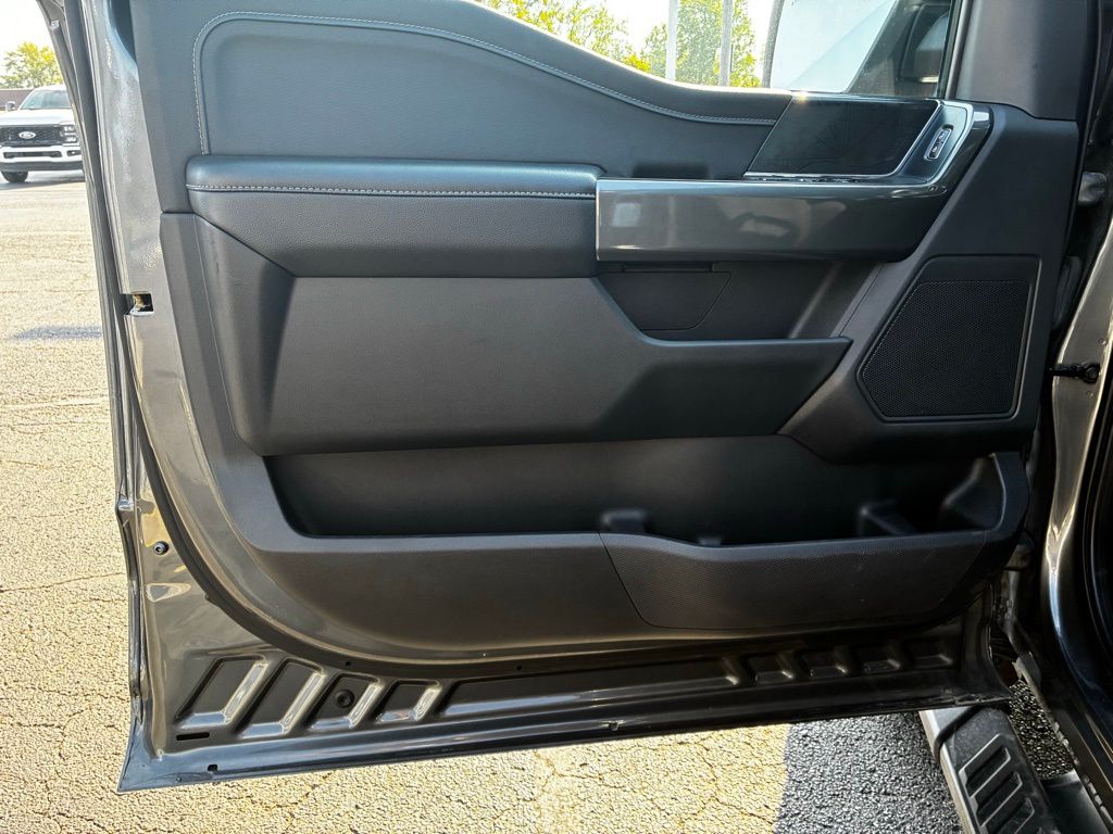 2023 Ford F-150 XLT photo 36