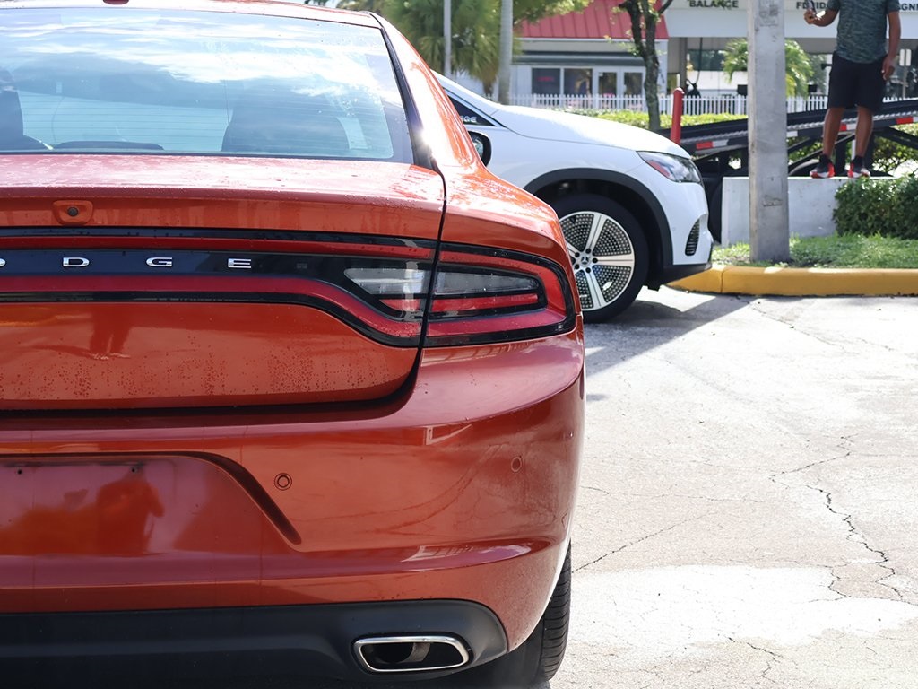 2022 Dodge Charger SXT photo 9