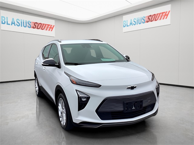 2022 Chevrolet Bolt EUV LT's photo