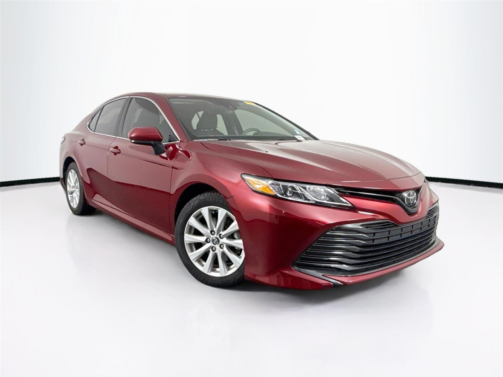 2020 Toyota Camry LE photo 4