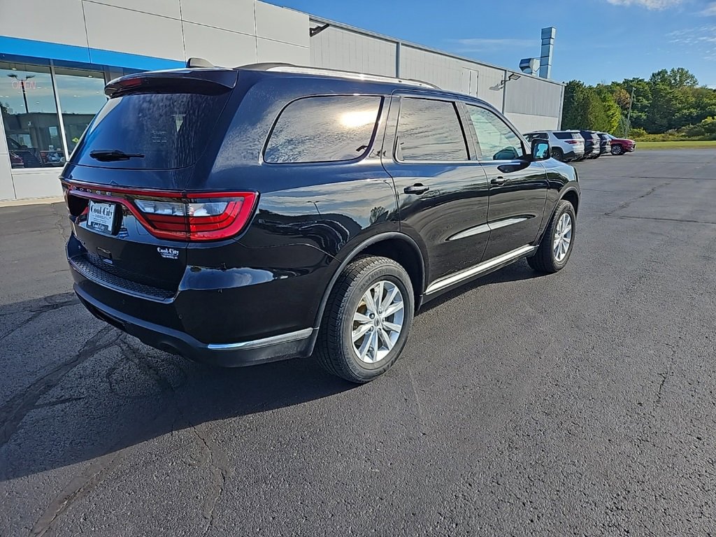 2019 Dodge Durango SXT Plus photo 2