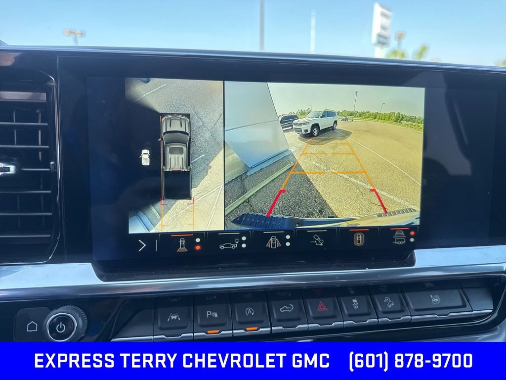 2024 Chevrolet Silverado 1500 High Country photo 39