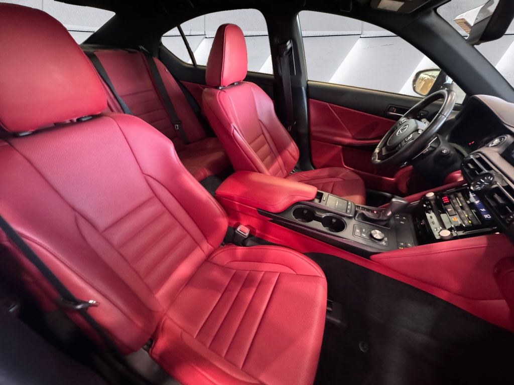 2023 Lexus IS 500 F SPORT Performance photo 14