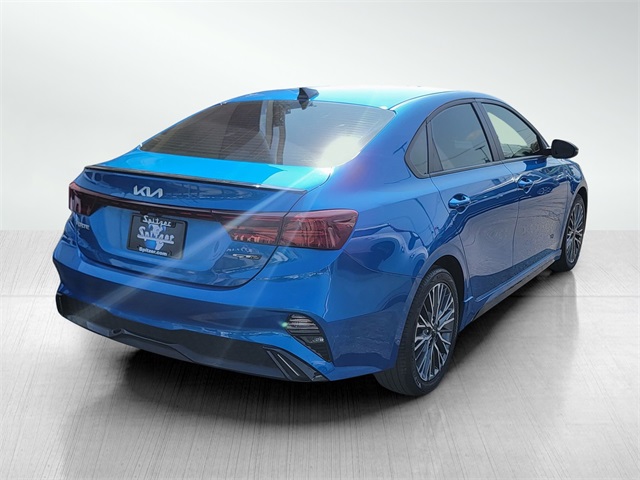 2023 Kia Forte GT-Line photo 5