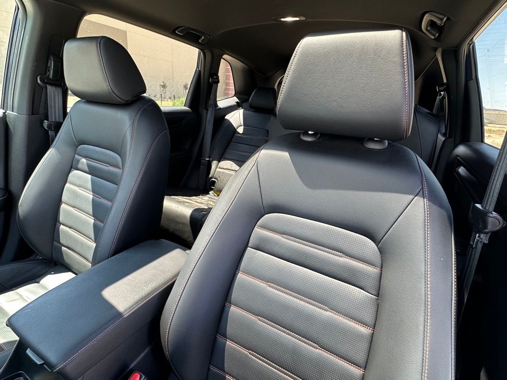 2025 Honda CR-V Hybrid Sport-L photo 9