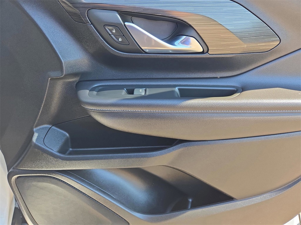 2022 Gmc Terrain SLT photo 24