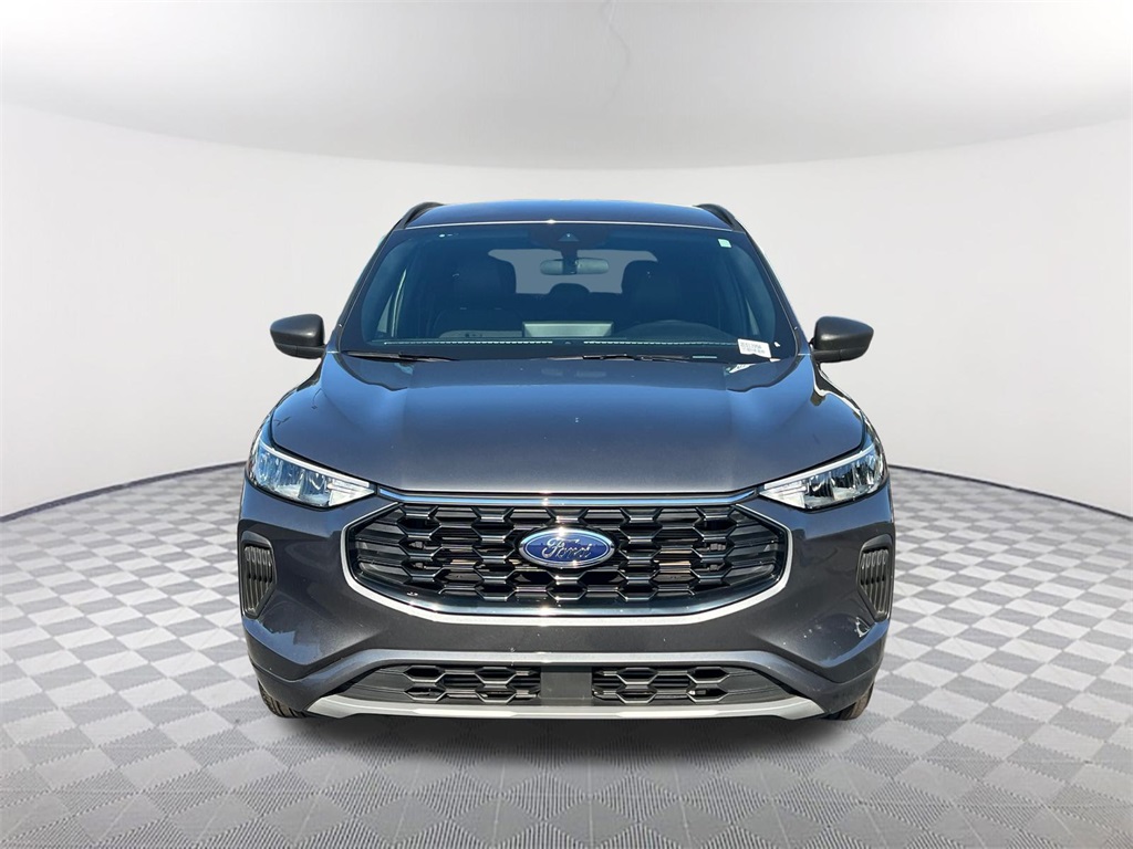 2024 Ford Escape ST-Line photo 2