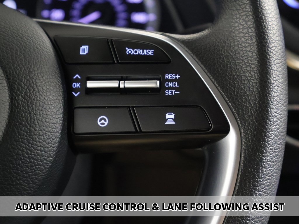 2023 Hyundai Sonata SEL photo 3