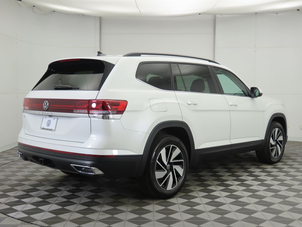 2026 Volkswagen Atlas SE Technology photo 5