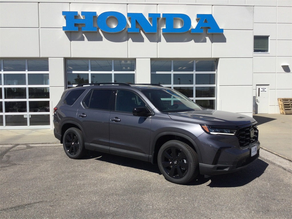 2025 Honda Pilot Black Edition's photo