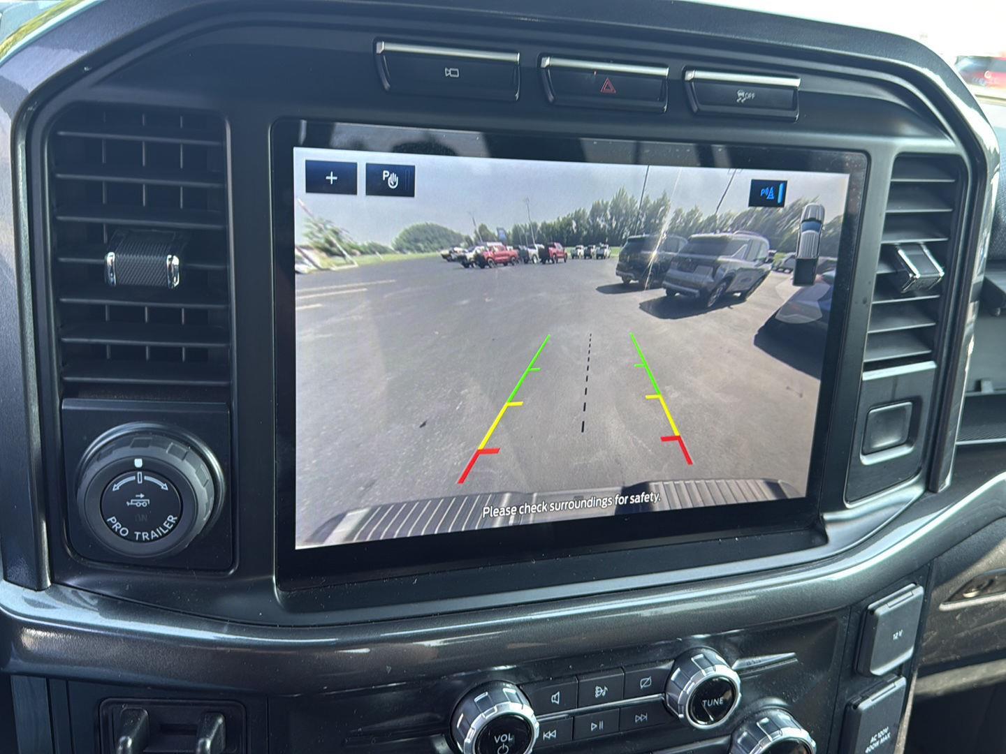 2023 Ford F-150 XLT photo 7