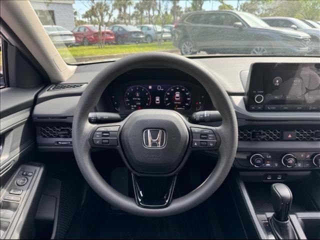 2025 Honda Accord 1.5T LX photo 14