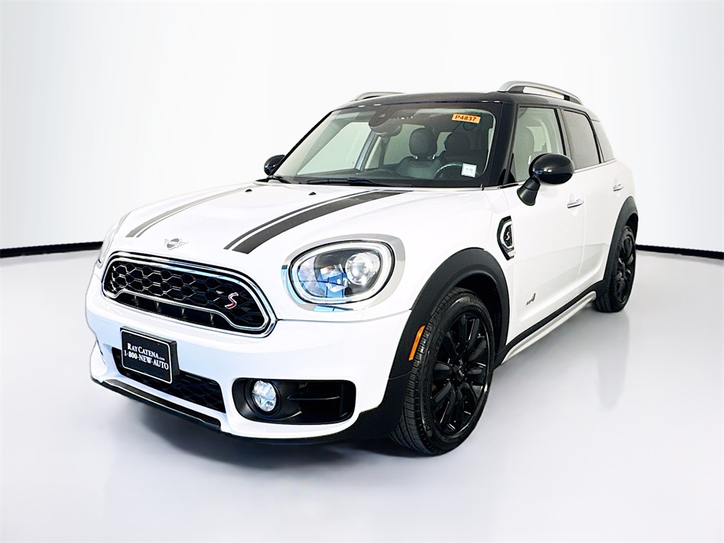 2019 Mini Cooper S ALL4 photo 3