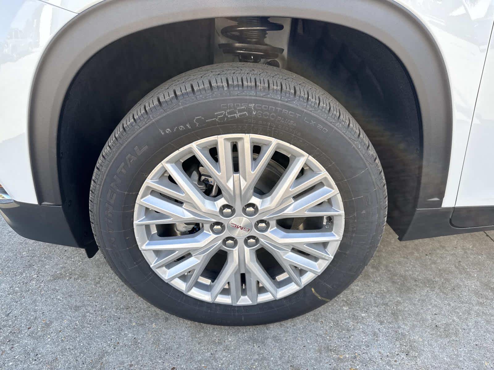 2026 Gmc Acadia Elevation photo 4