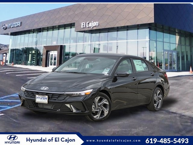 2025 Hyundai Elantra SEL's photo
