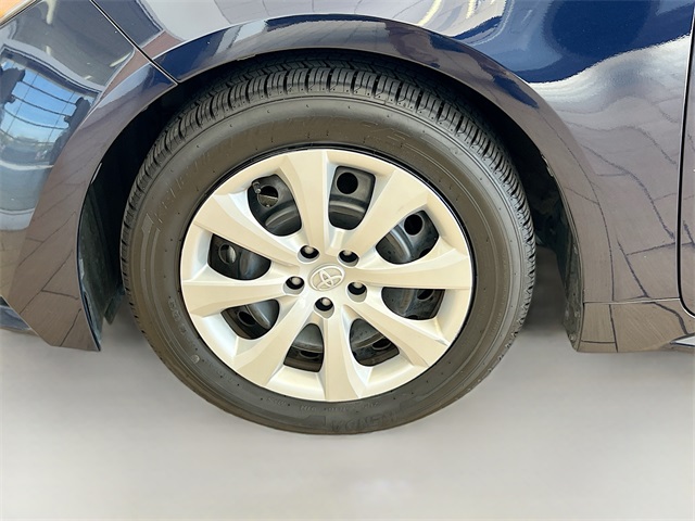 2024 Toyota Corolla LE photo 30