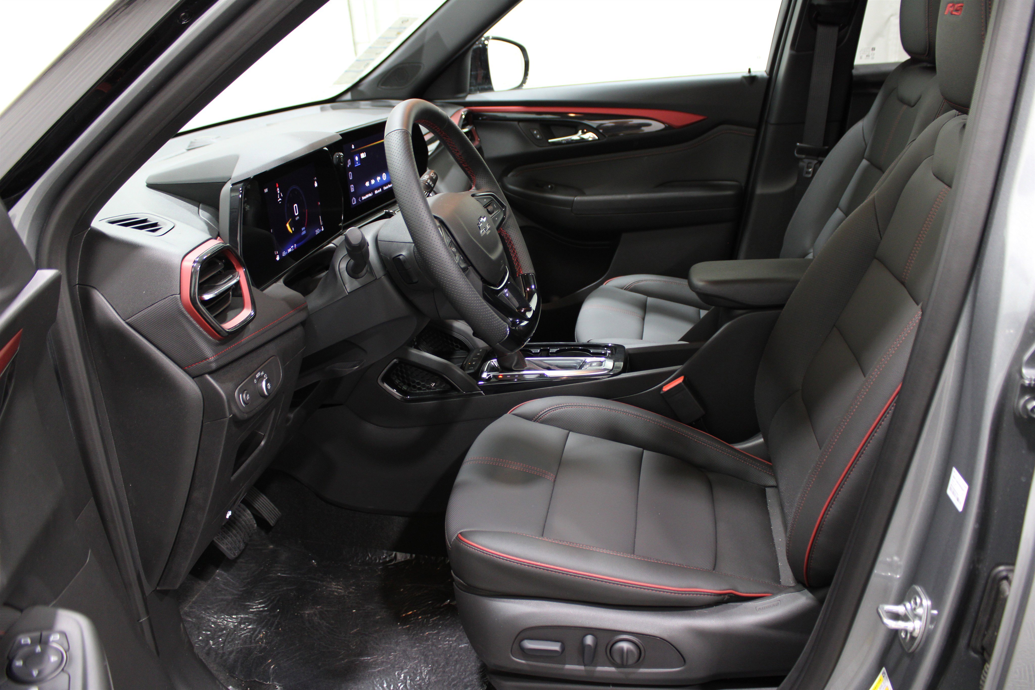 2025 Chevrolet Trailblazer RS photo 3