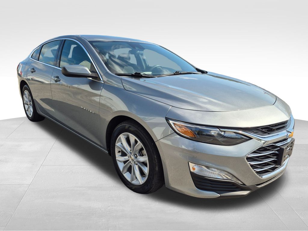 2023 Chevrolet Malibu 1LT photo 3