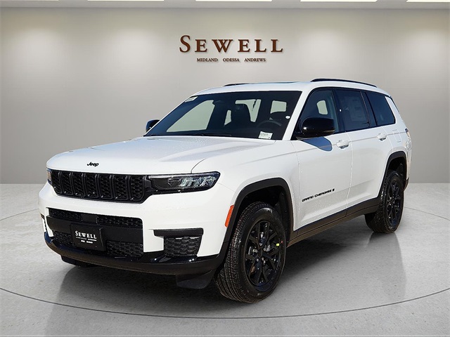 2025 Jeep Grand Cherokee L Altitude's photo