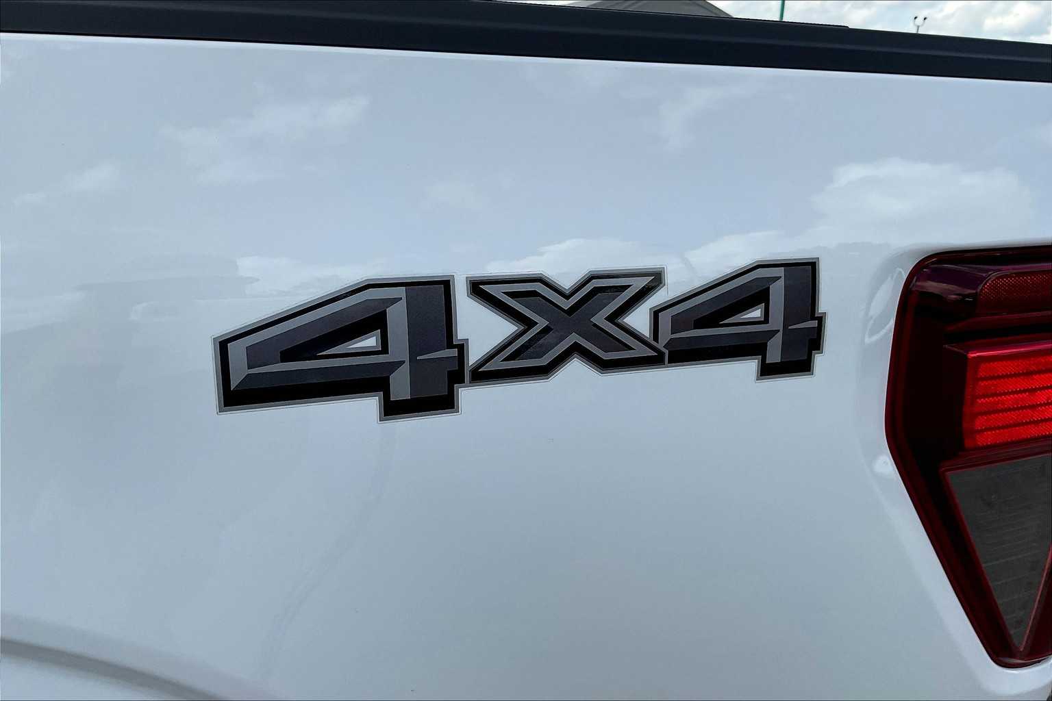 2024 Ford F-150 XL photo 9