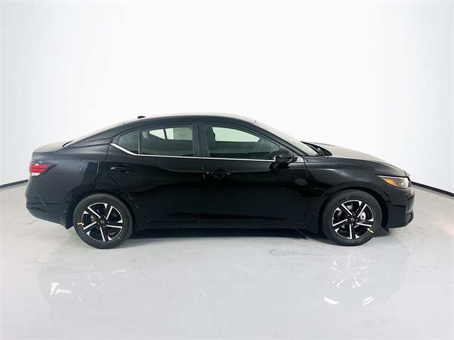 2025 Nissan Sentra SV photo 8
