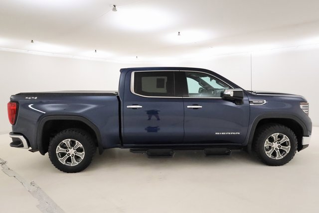 2022 Gmc Sierra 1500 SLT photo 2