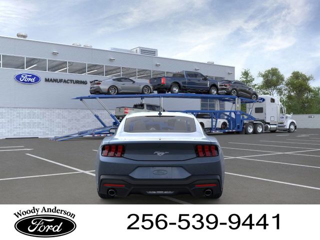 2025 Ford Mustang EcoBoost photo 5
