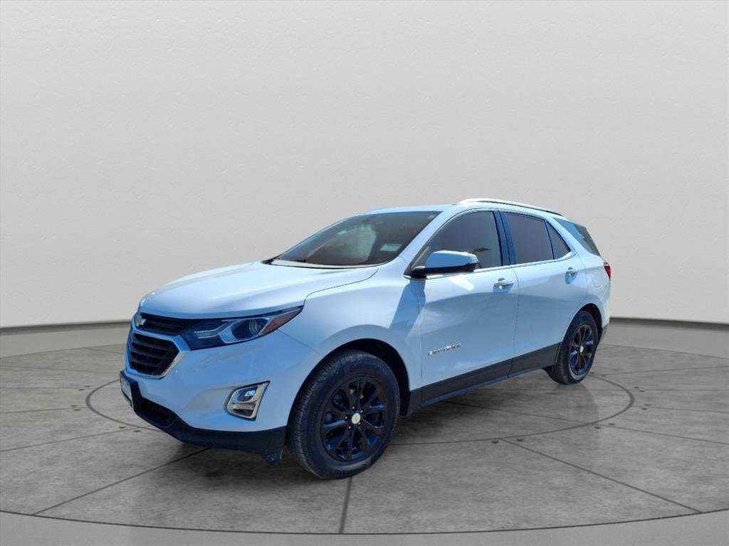 2019 Chevrolet Equinox LT photo 2