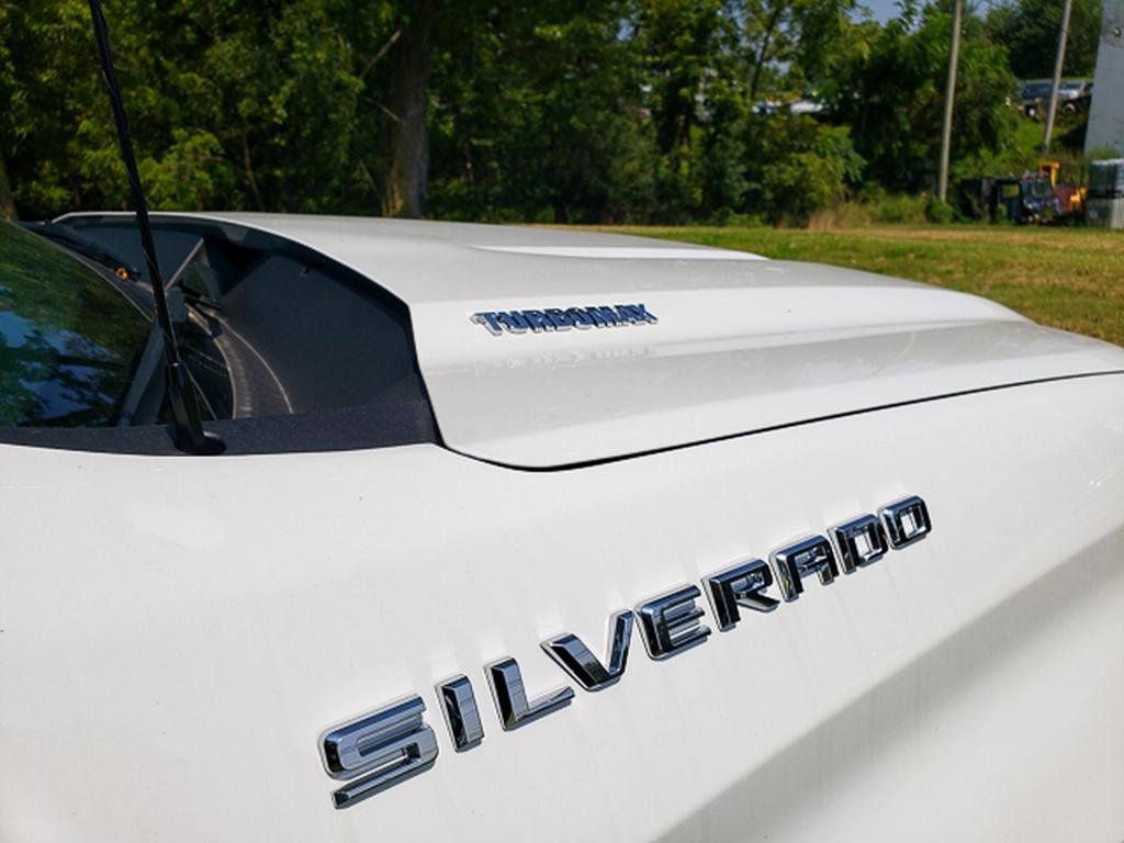 2025 Chevrolet Silverado 1500 photo 32